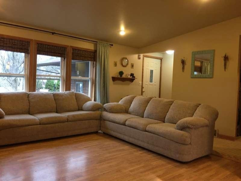 148 North Gordon Road Scottville, MI 49454 - Photo 5 of 29 Great Room at Entry