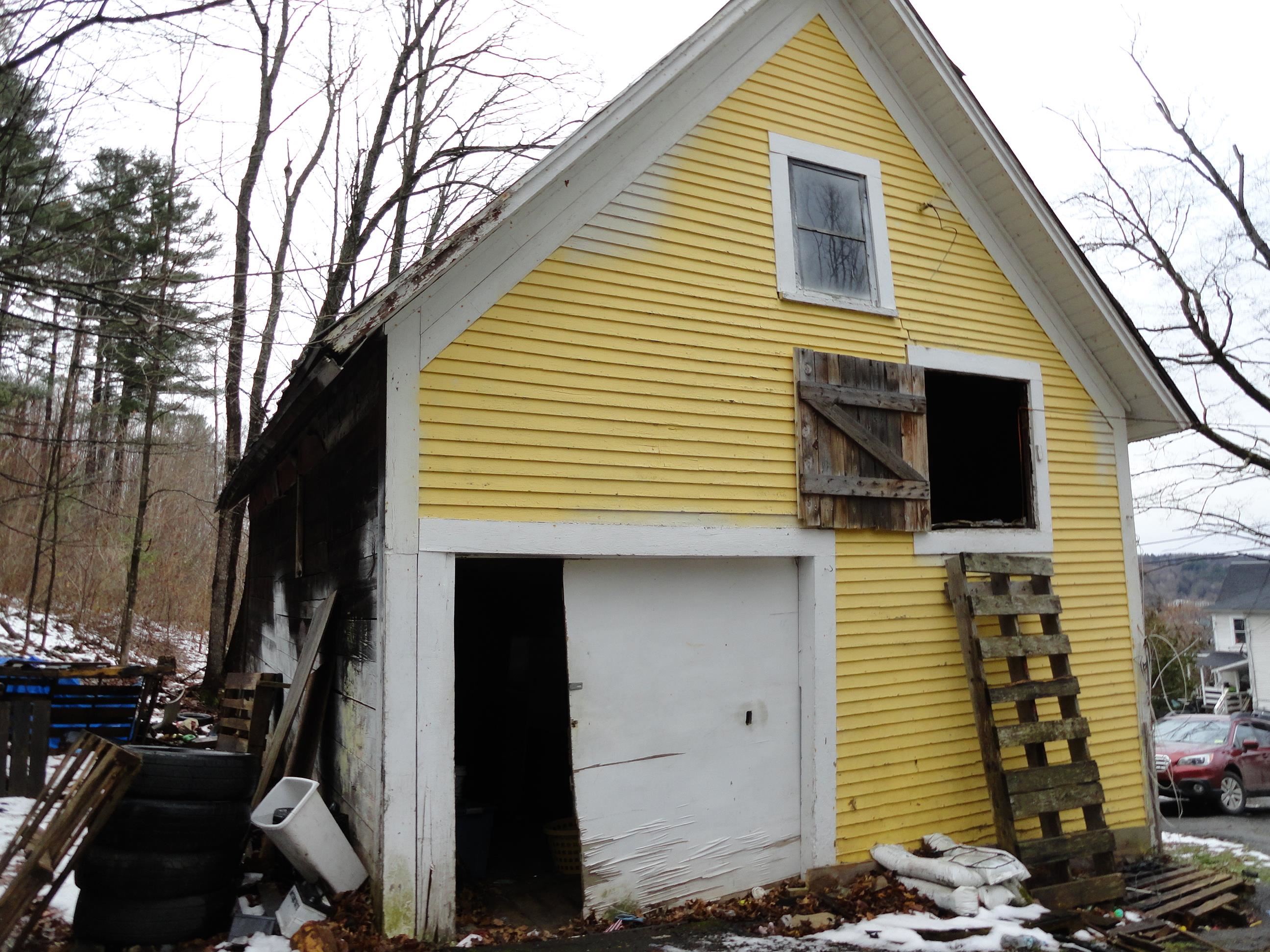 296 High Street Barton, VT 05822 - Photo 4 of 13 Gallery Image 4