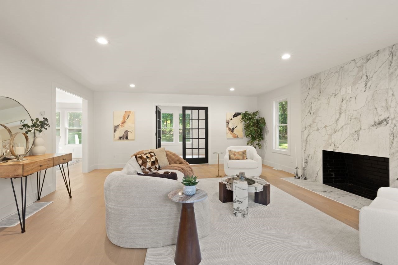 16 Weathervane Road Canton, MA 02021 - Photo 8 of 42 Gallery Image 8