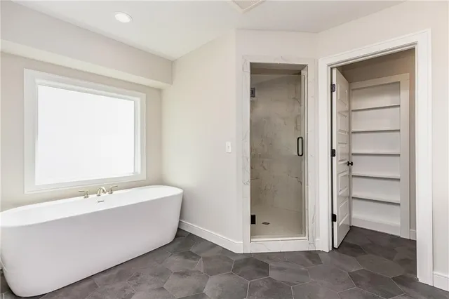 $693,585 | 3361 West 187th Street, Overland Park, KS 66085