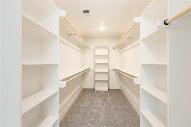 $693,585 | 3361 West 187th Street, Overland Park, KS 66085