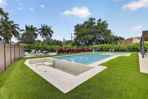$3,975,000 | 12111 Northwest 5th Court, Plantation, FL 33325