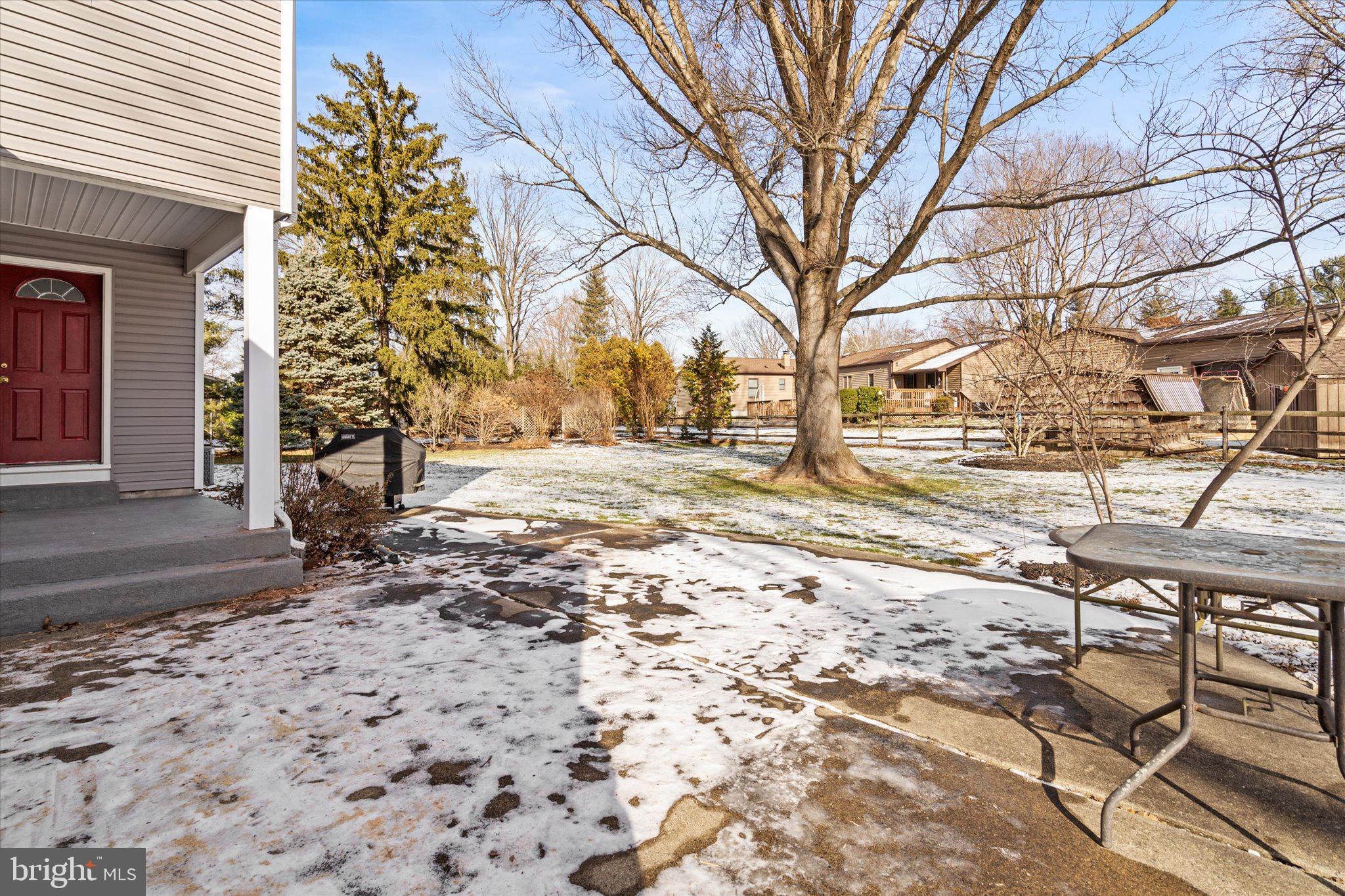 8 Wayne Way East Windsor, NJ 08520 - Photo 28 of 29 a view of a yard with plants and trees