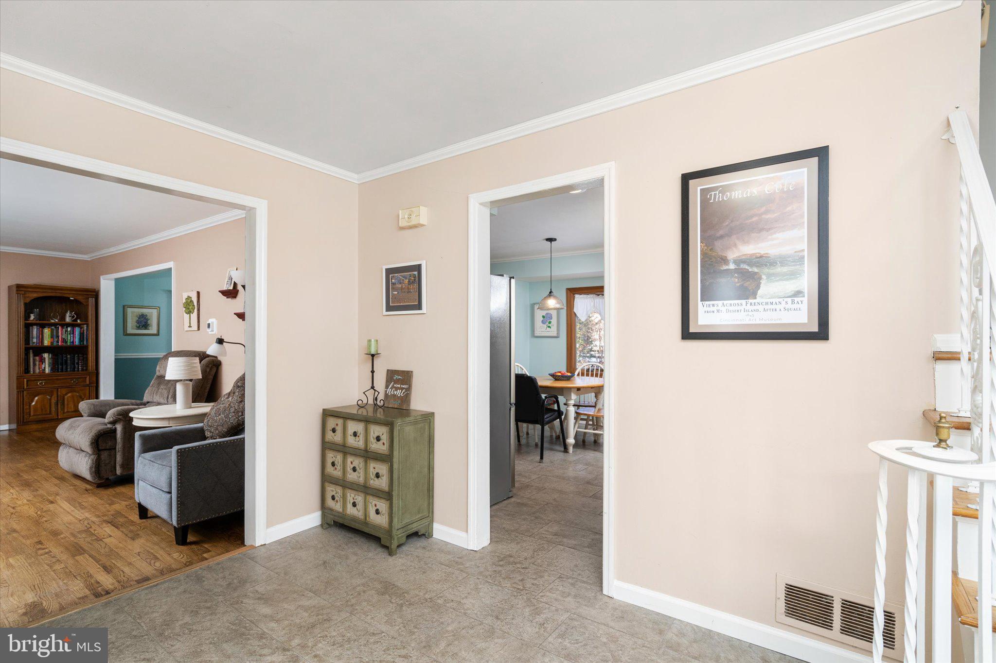 8 Wayne Way East Windsor, NJ 08520 - Photo 4 of 29 a view of a livingroom with furniture and furniture