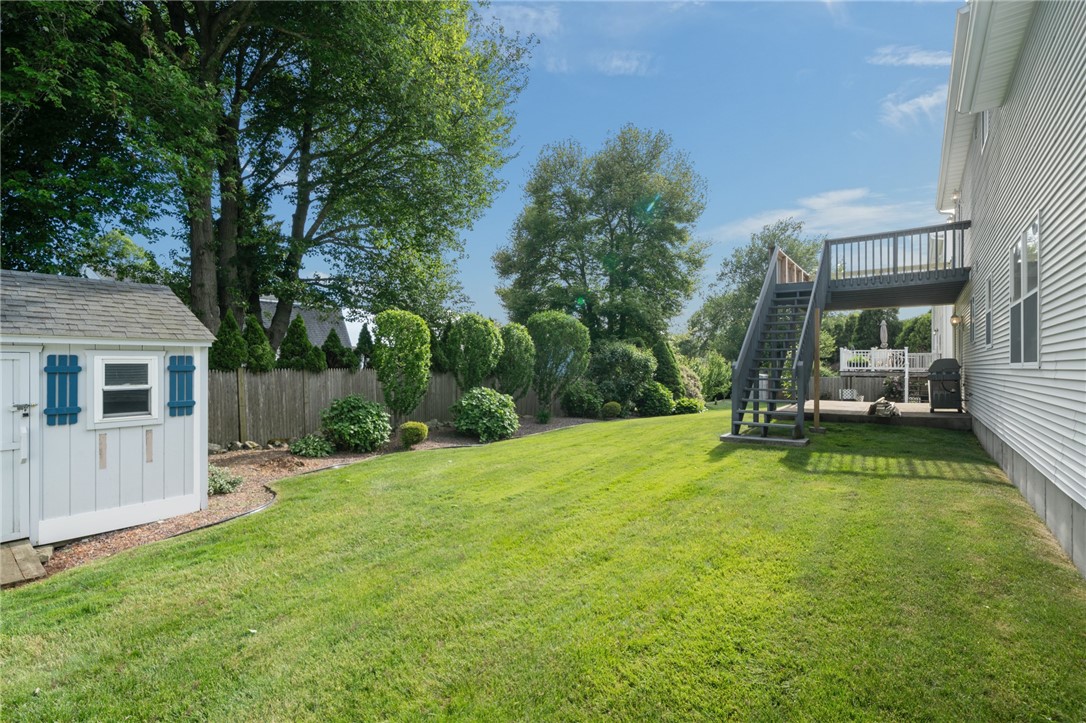 40 Conanicus Road Narragansett, RI 02882 - Photo 17 of 49
