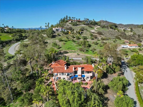 $1,997,000 | 3577 Stonegate Place, Fallbrook, CA 92028