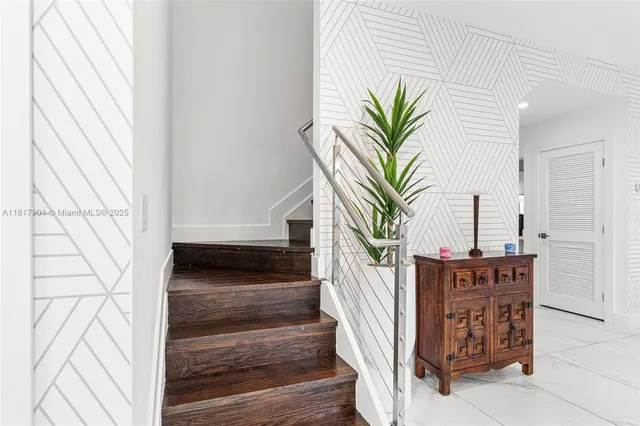 $6,990 | 10373 Northwest 68th Terrace, Doral, FL 33178