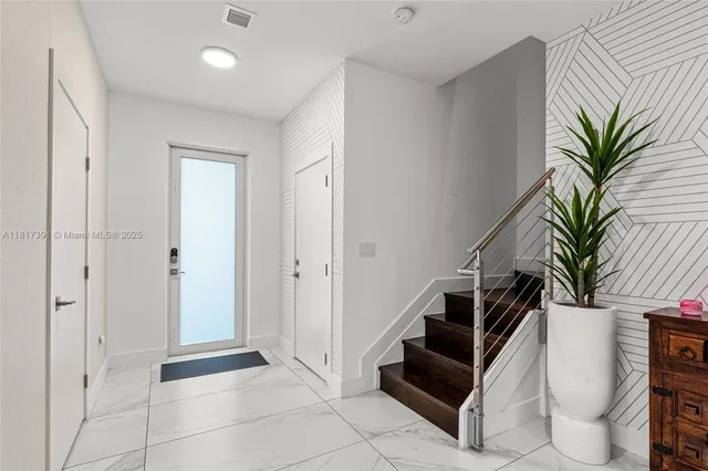 $6,990 | 10373 Northwest 68th Terrace, Doral, FL 33178