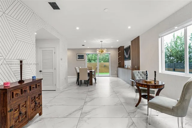 $6,990 | 10373 Northwest 68th Terrace, Doral, FL 33178