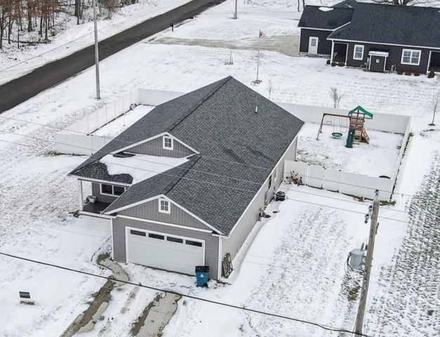 $575,000 | 6780 West Bryant Road, Ludington, MI 49431