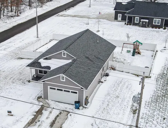 $575,000 | 6780 West Bryant Road, Ludington, MI 49431