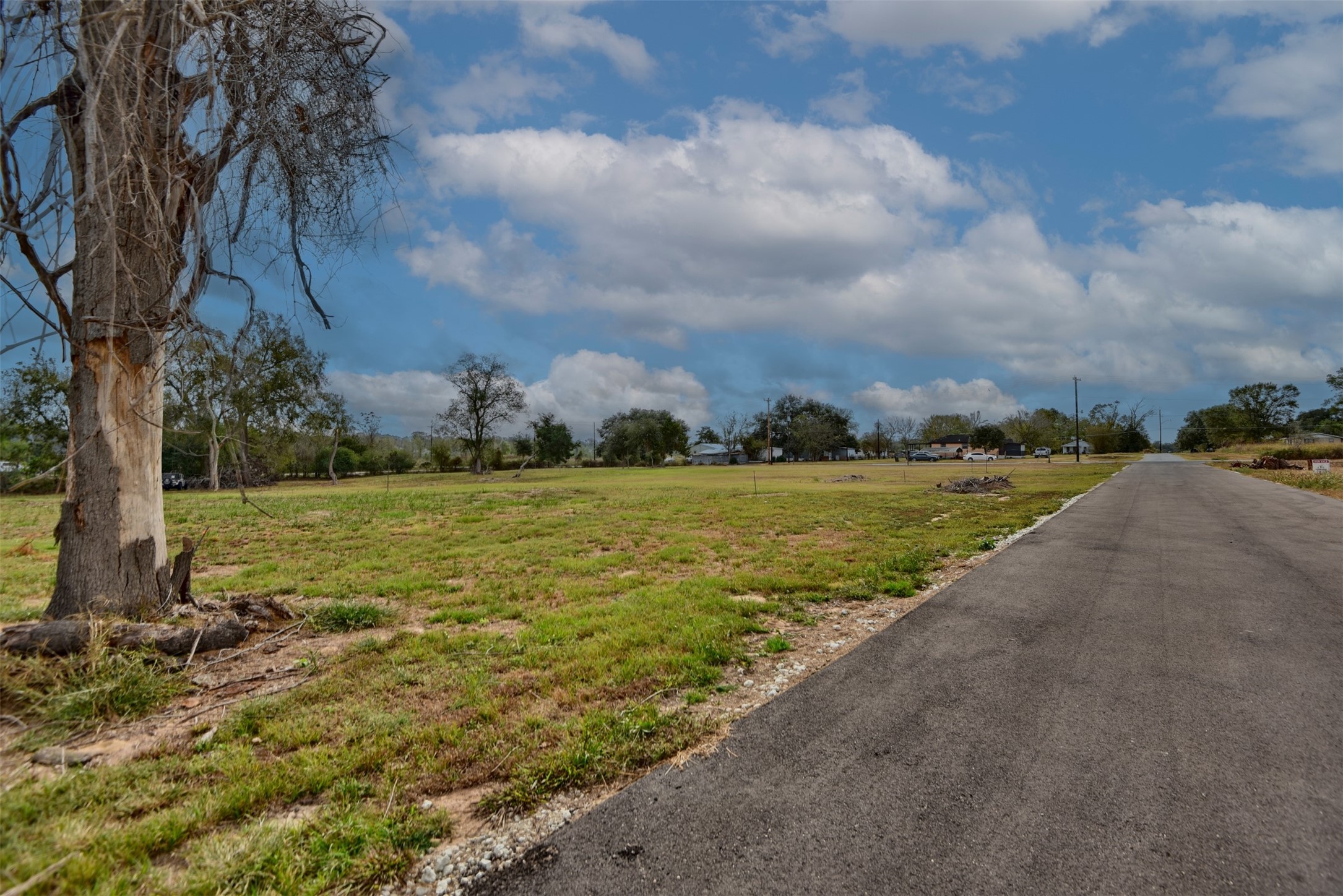 0 20th Hempstead, TX 77445 - Photo 11 of 21 a view of a yard with an outdoor space