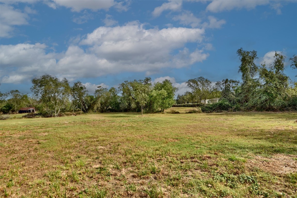 0 20th Hempstead, TX 77445 - Photo 9 of 21 a view of an ocean