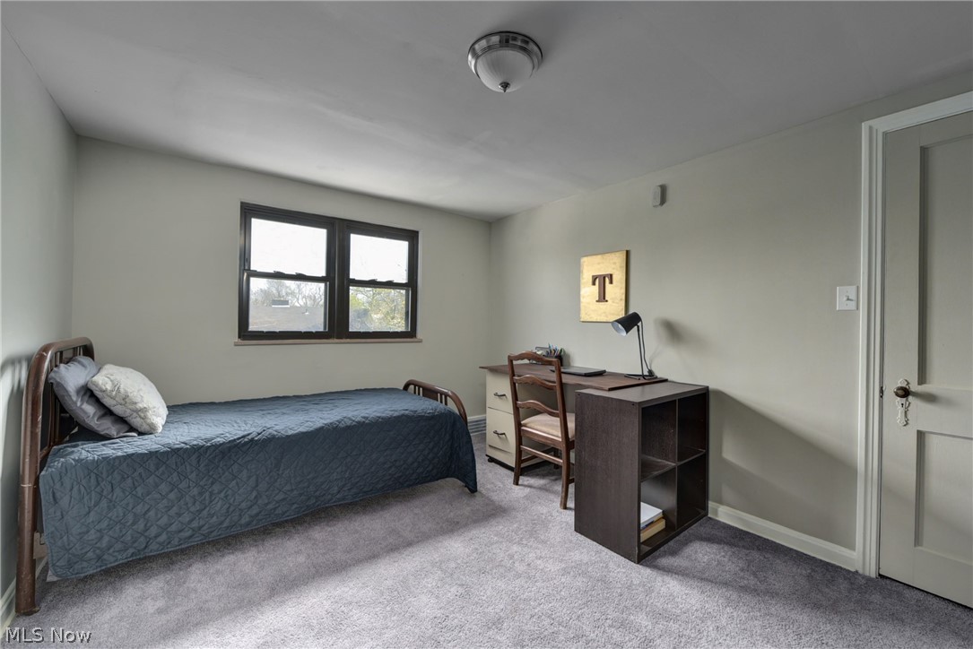 3187 Ludlow Road Cleveland, OH 44120 - Photo 26 of 35