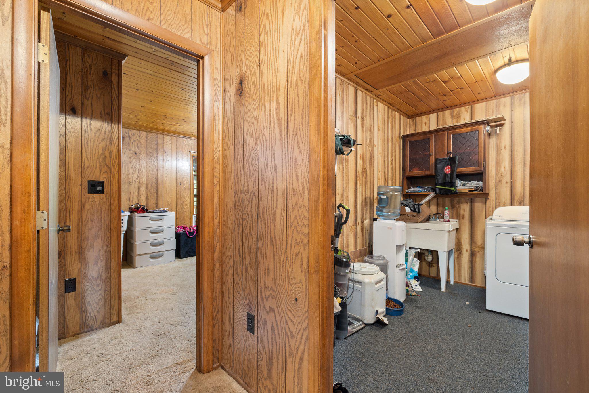 1268 Fishel Road Winchester, VA 22602 - Photo 27 of 66 Laundry/Primary Suite Entrance