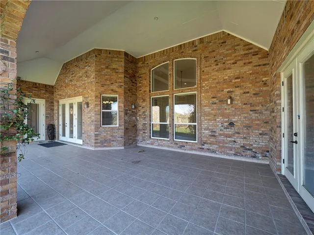 $4,400 | 11 West Bar-Le-Doc Drive, Corpus Christi, TX 78414