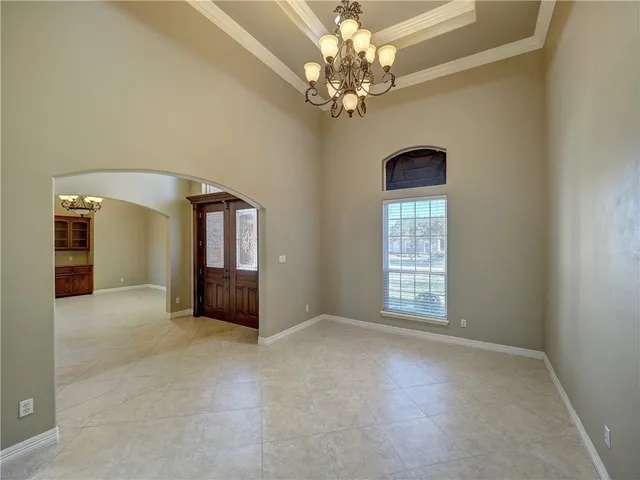 $4,400 | 11 West Bar-Le-Doc Drive, Corpus Christi, TX 78414