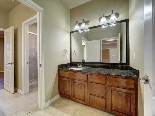 $4,400 | 11 West Bar-Le-Doc Drive, Corpus Christi, TX 78414