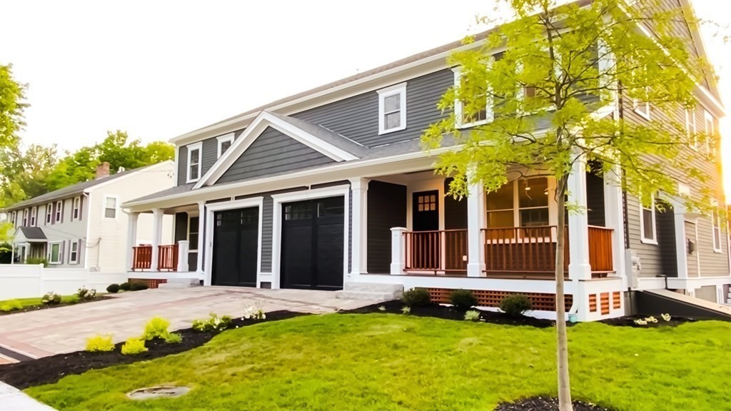 19 Beaconwood Road, Unit 19 Newton, MA 02461 - Photo 2 of 26 Gallery Image 2