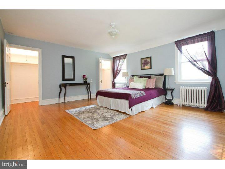 1144 Mill Rd Circle Rydal, PA 19046 - Photo 13 of 17