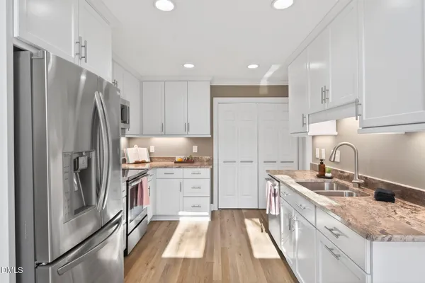 $375,000 | 119 Heatherwood Drive, Apex, NC 27502
