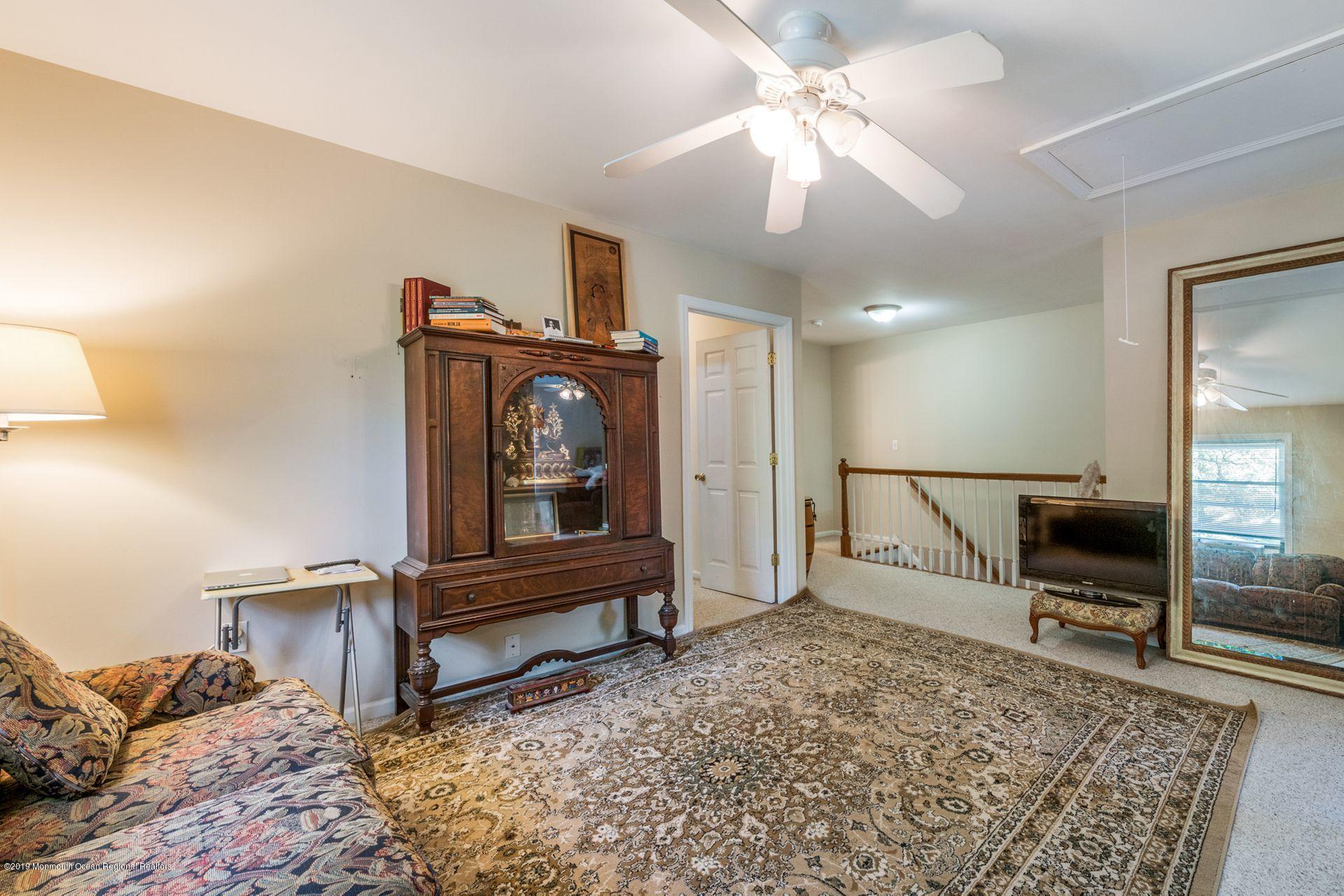 731 South Riverside Drive Neptune Township, NJ 07753 - Photo 17 of 24 16