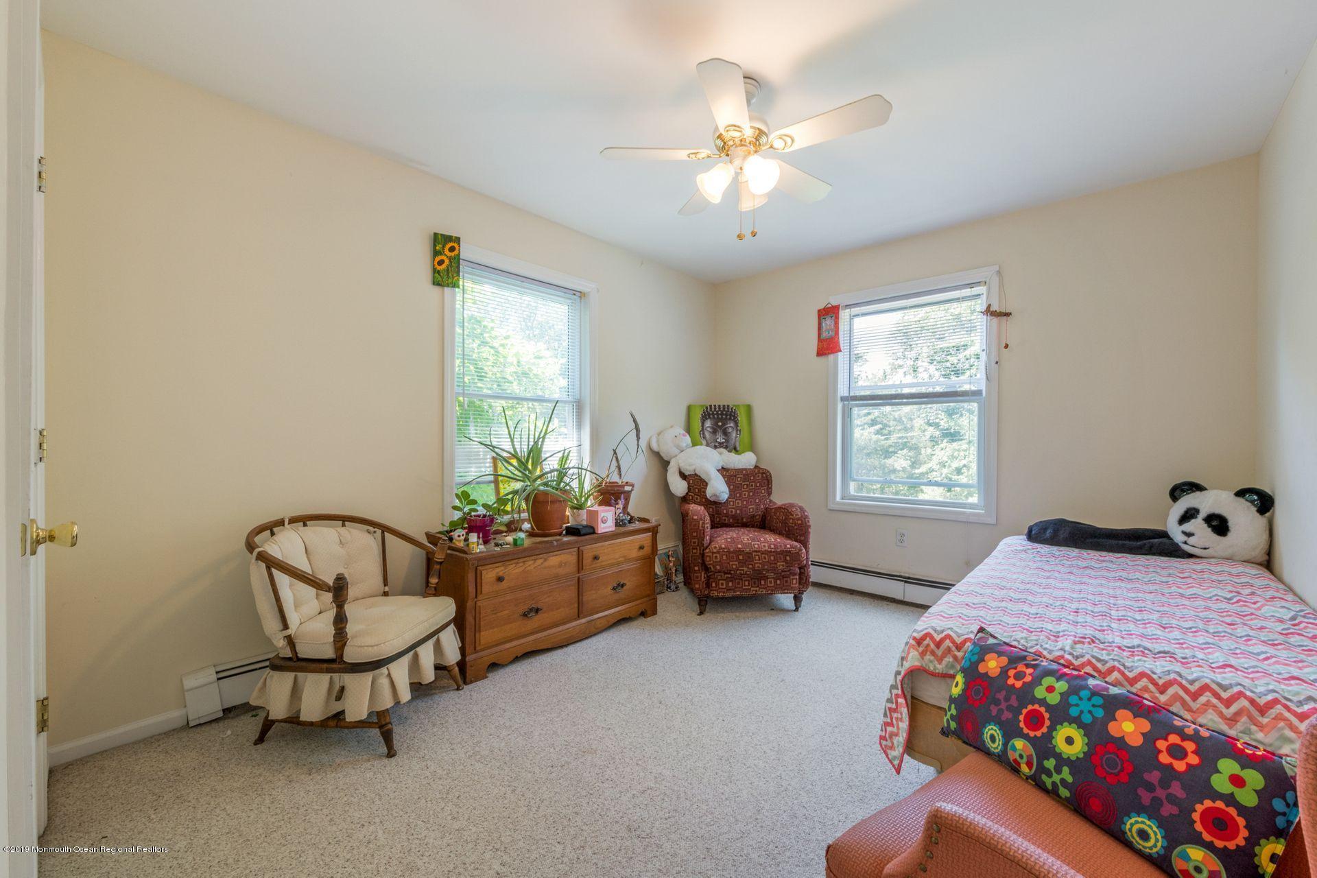 731 South Riverside Drive Neptune Township, NJ 07753 - Photo 21 of 24 20