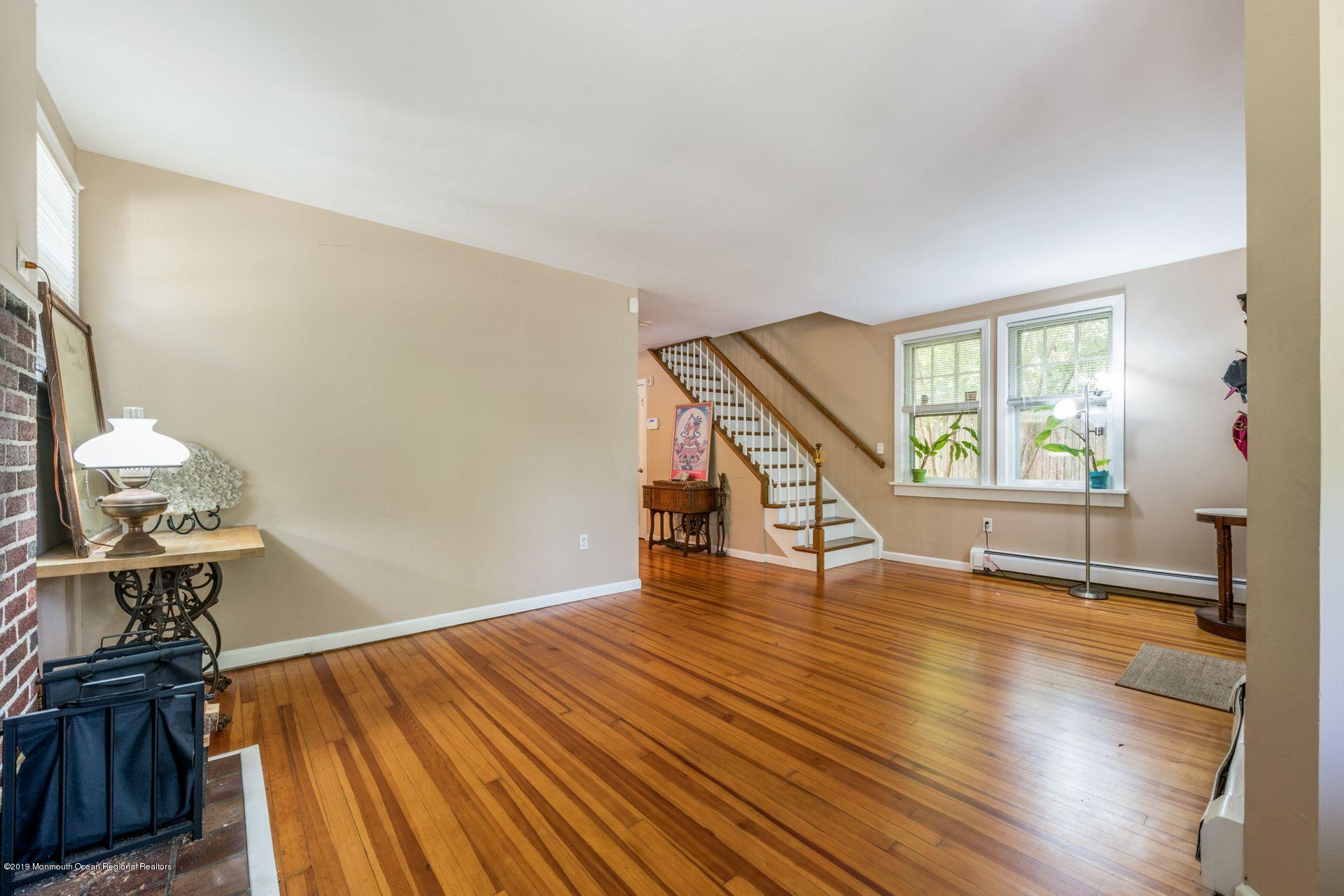 731 South Riverside Drive Neptune Township, NJ 07753 - Photo 7 of 24 6