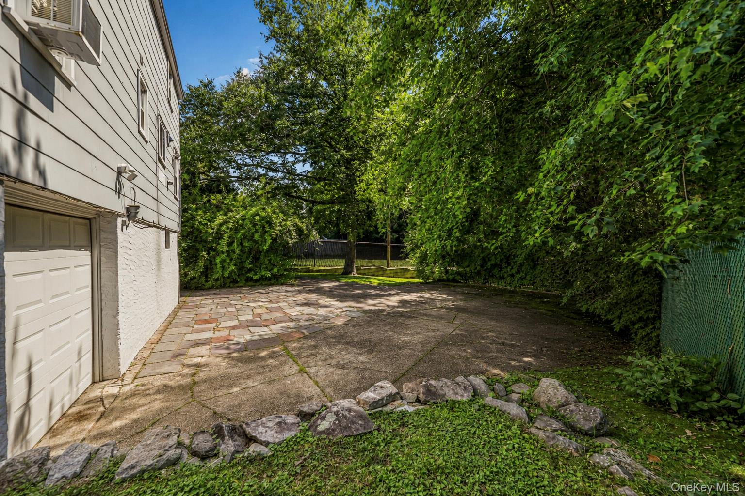 676 Scarsdale Road Tuckahoe, NY 10707 - Photo 19 of 24