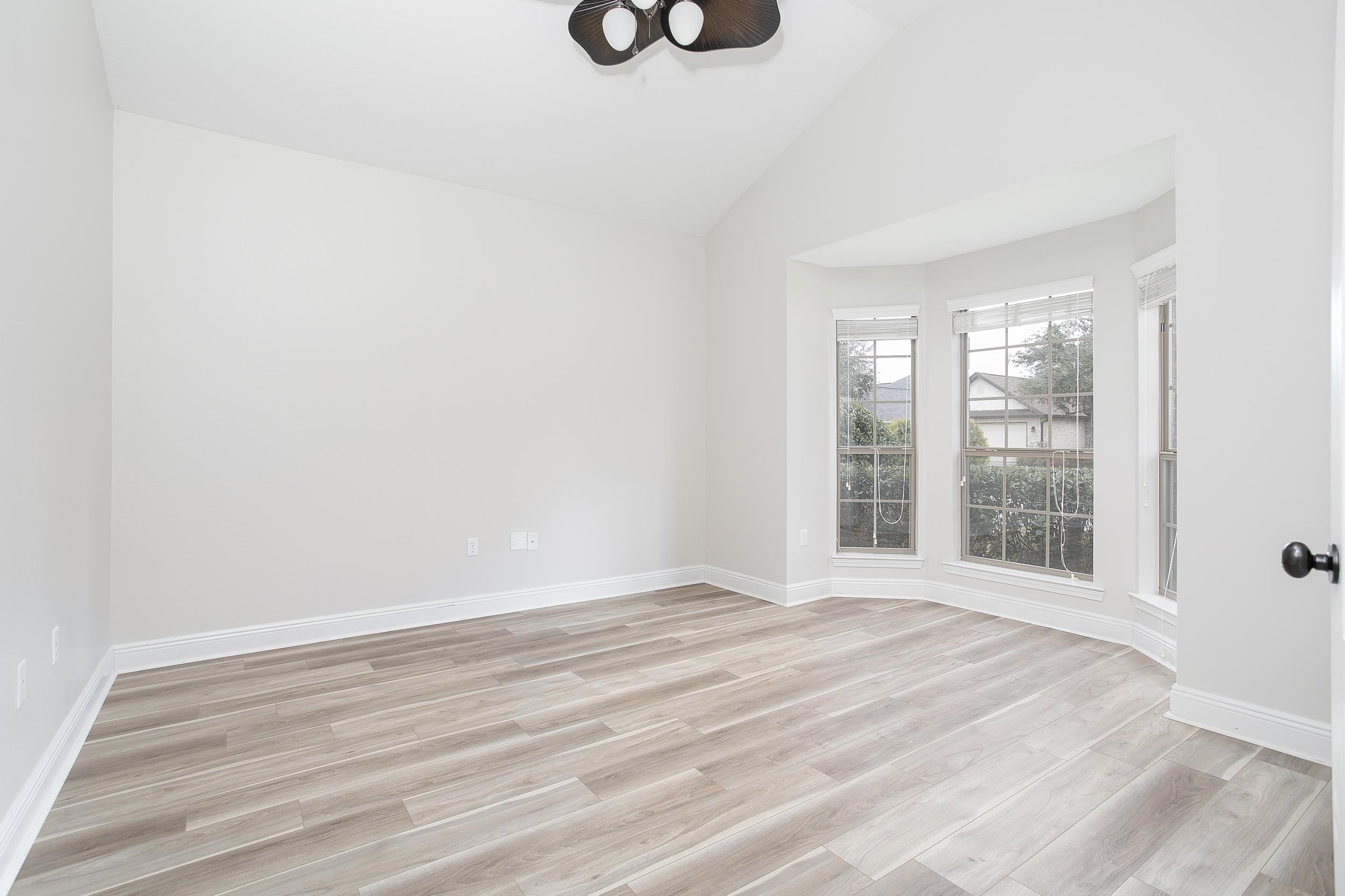 23327 Dundee Circle Foley, AL 36535 - Photo 13 of 30