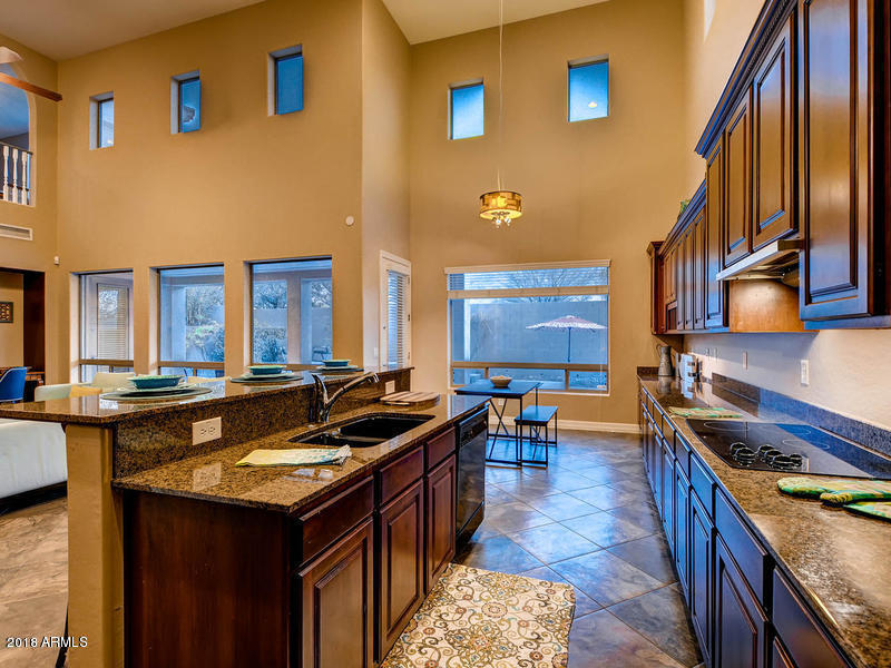 2415 West Mineral Road Phoenix, AZ 85041 - Photo 3 of 7 20160528021714937967000000-o