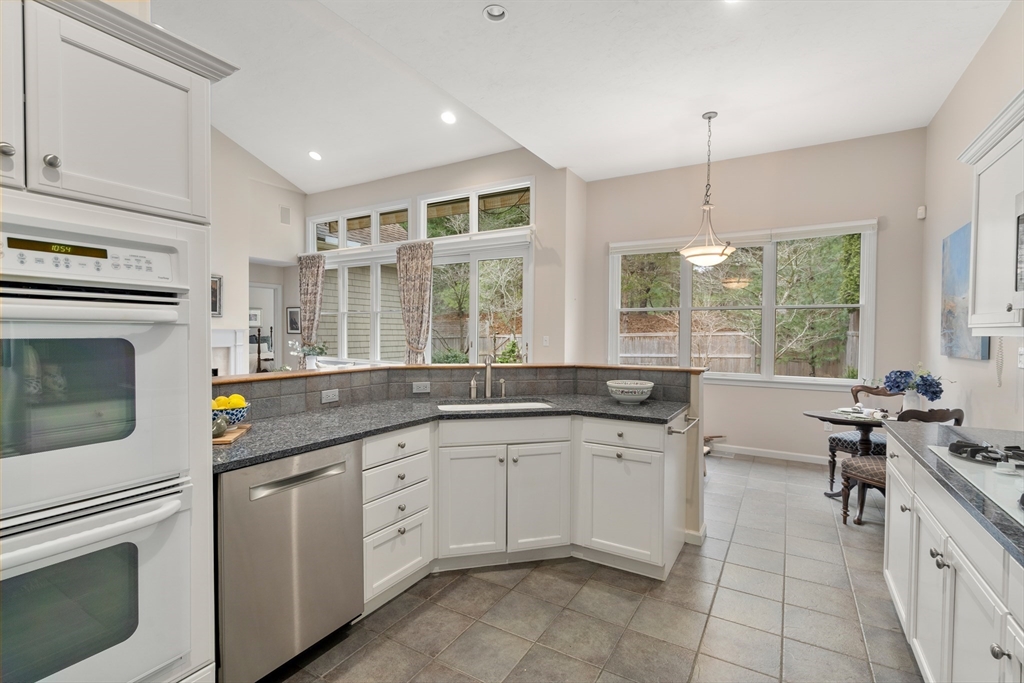 217 Nobscot Road, Unit 217 Sudbury, MA 01776 - Photo 13 of 34