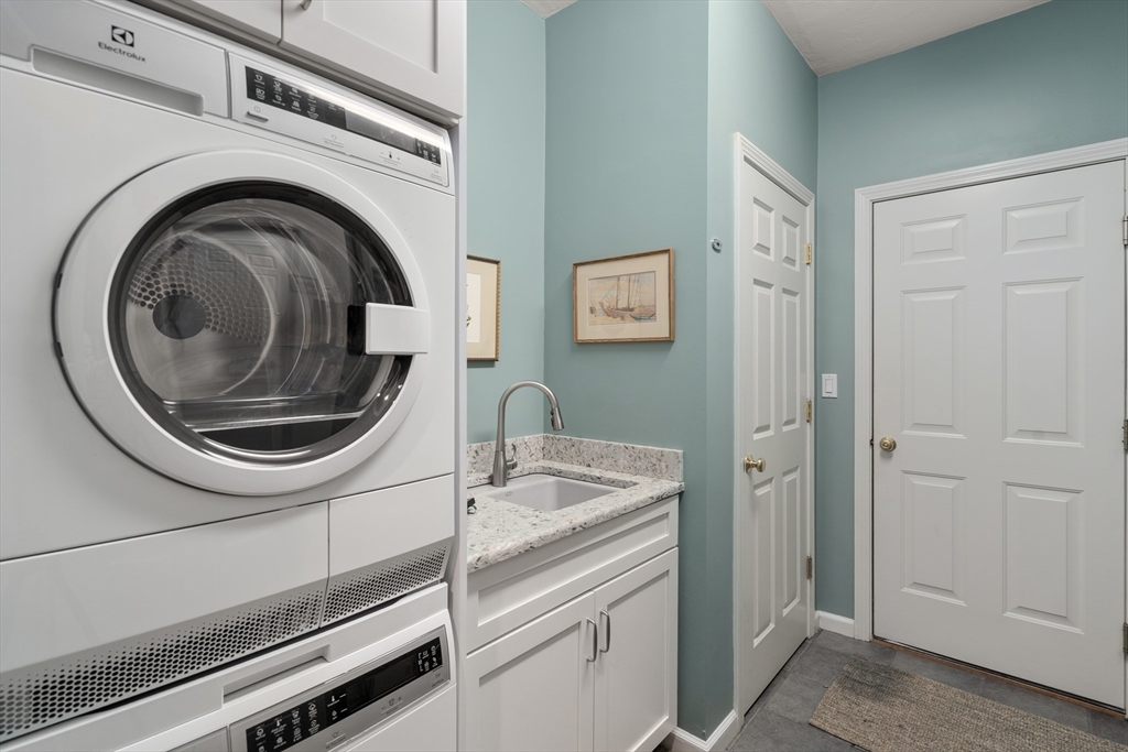 217 Nobscot Road, Unit 217 Sudbury, MA 01776 - Photo 17 of 34