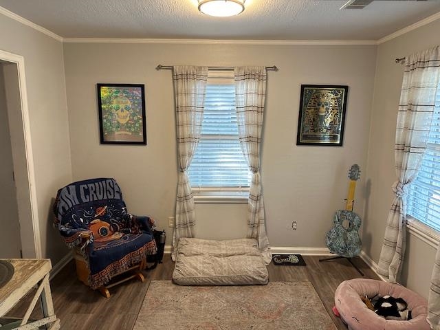 4631 Monaco Road Memphis, TN 38117 - Photo 3 of 15 a living room with furniture and a window