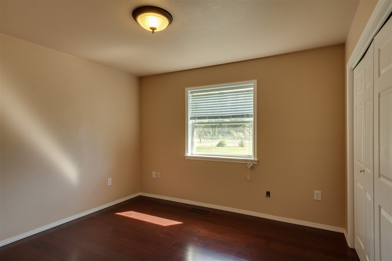 18009 South Wolfe Road Cheney, WA 99004 - Photo 10 of 20