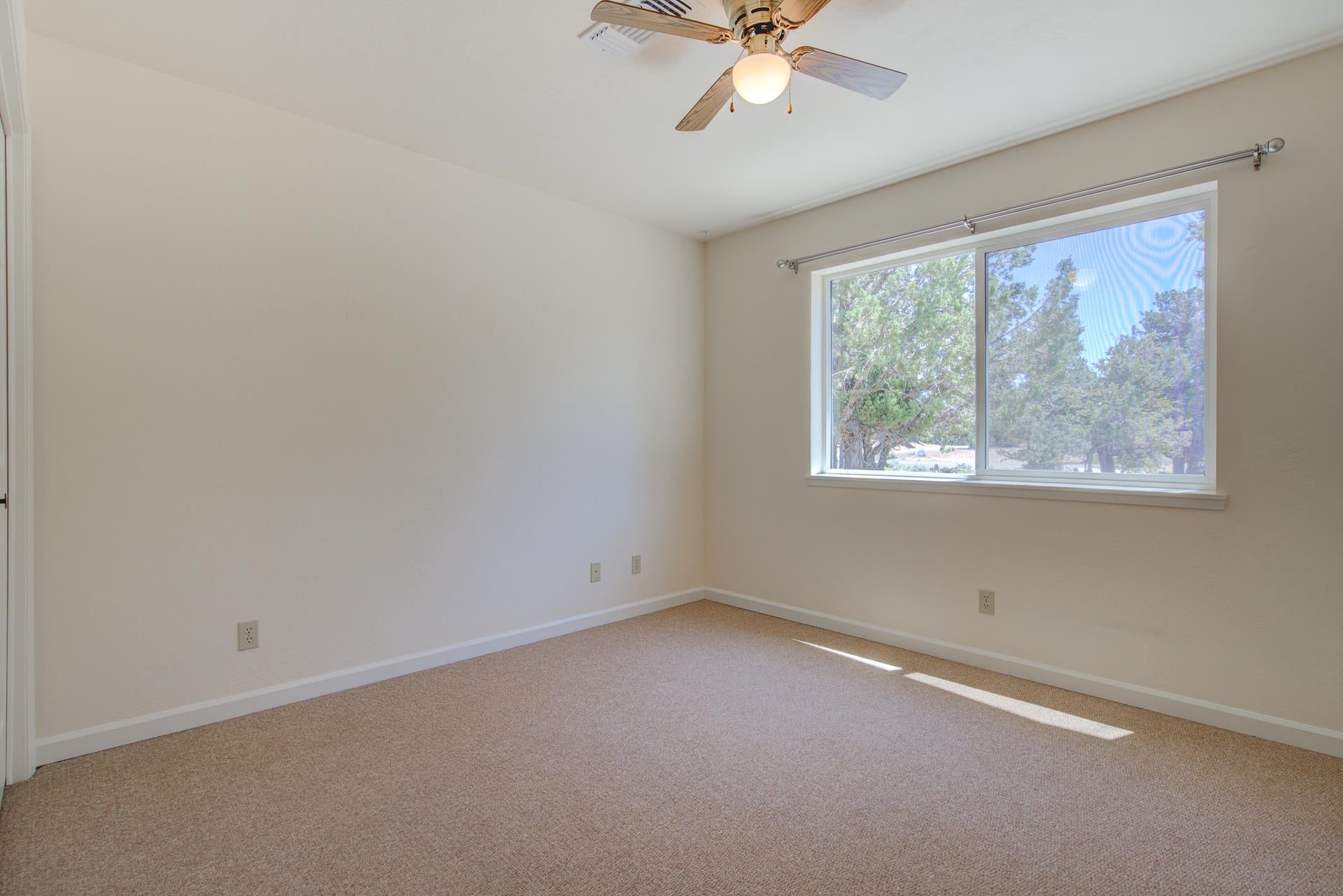 5321 Seldom Seen Ranch Road Weed, CA 96094 - Photo 22 of 49 Gallery Image 22