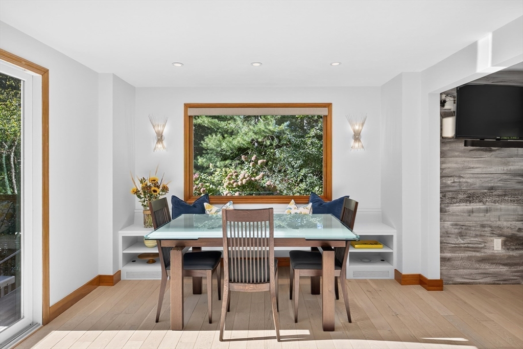 121 Streeter Hill Road Falmouth, MA 02556 - Photo 13 of 40