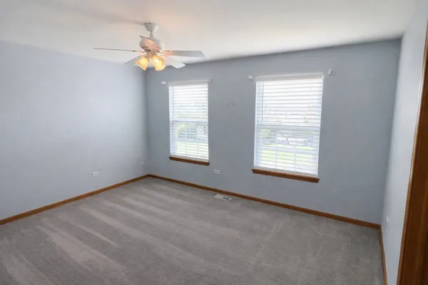 $399,900 | 25355 Shannon Drive, Manhattan, IL 60442