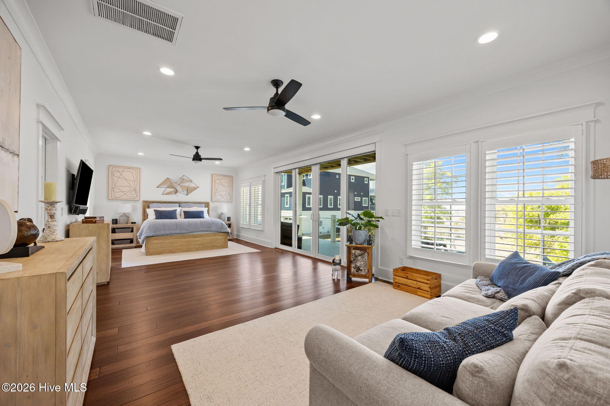 10508 Coast Guard Road Emerald Isle, NC 28594 - Photo 49 of 64 Interior