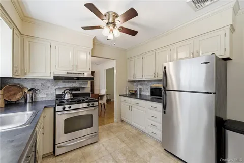 $899,000 | 189 Cambon Avenue, St. James, NY 11780