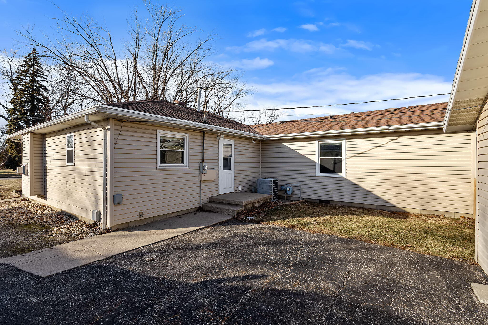 331 South Melville Street Rensselaer, IN 47978 - Photo 26 of 32 2048x1365