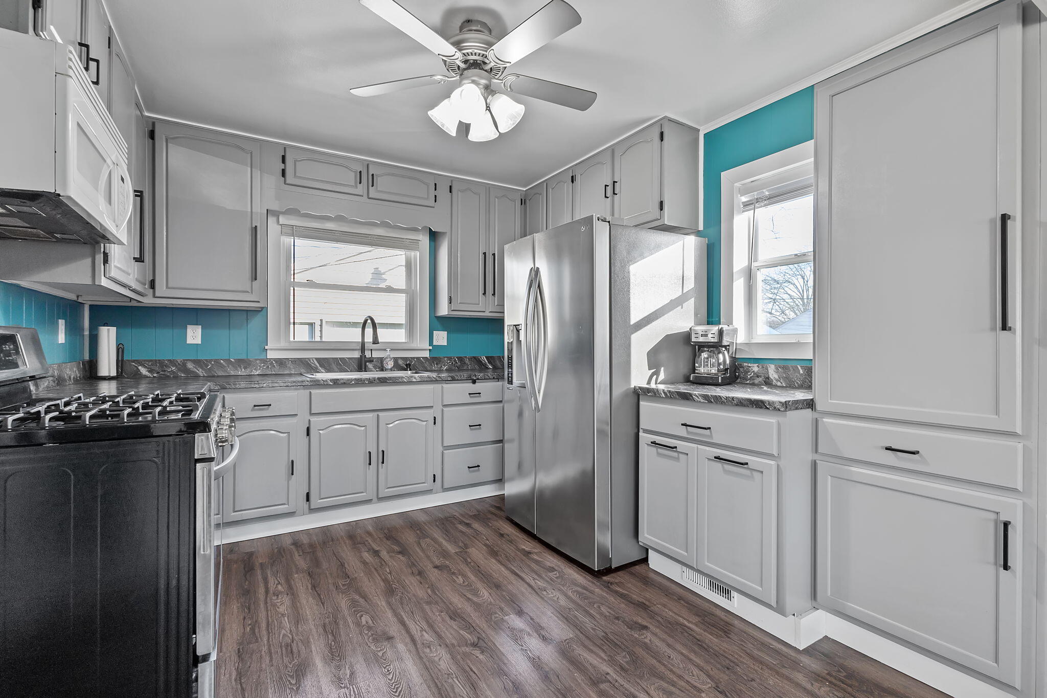 331 South Melville Street Rensselaer, IN 47978 - Photo 4 of 32 2048x1365