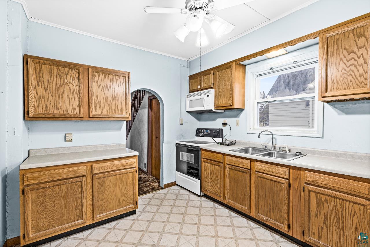 155 West Myrtle Street Duluth, MN 55811 - Photo 7 of 20