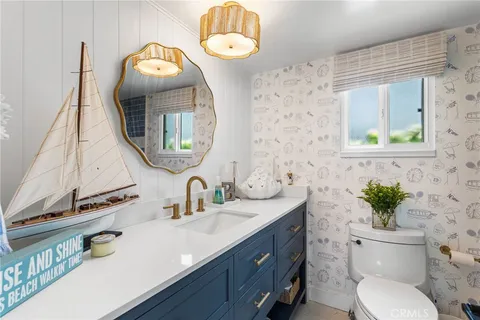 $927,000 | 8 Saratoga, Newport Beach, CA 92660