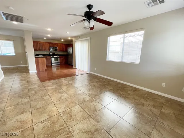 $2,100 | 1176 Claire Rose Avenue, Las Vegas, NV 89183