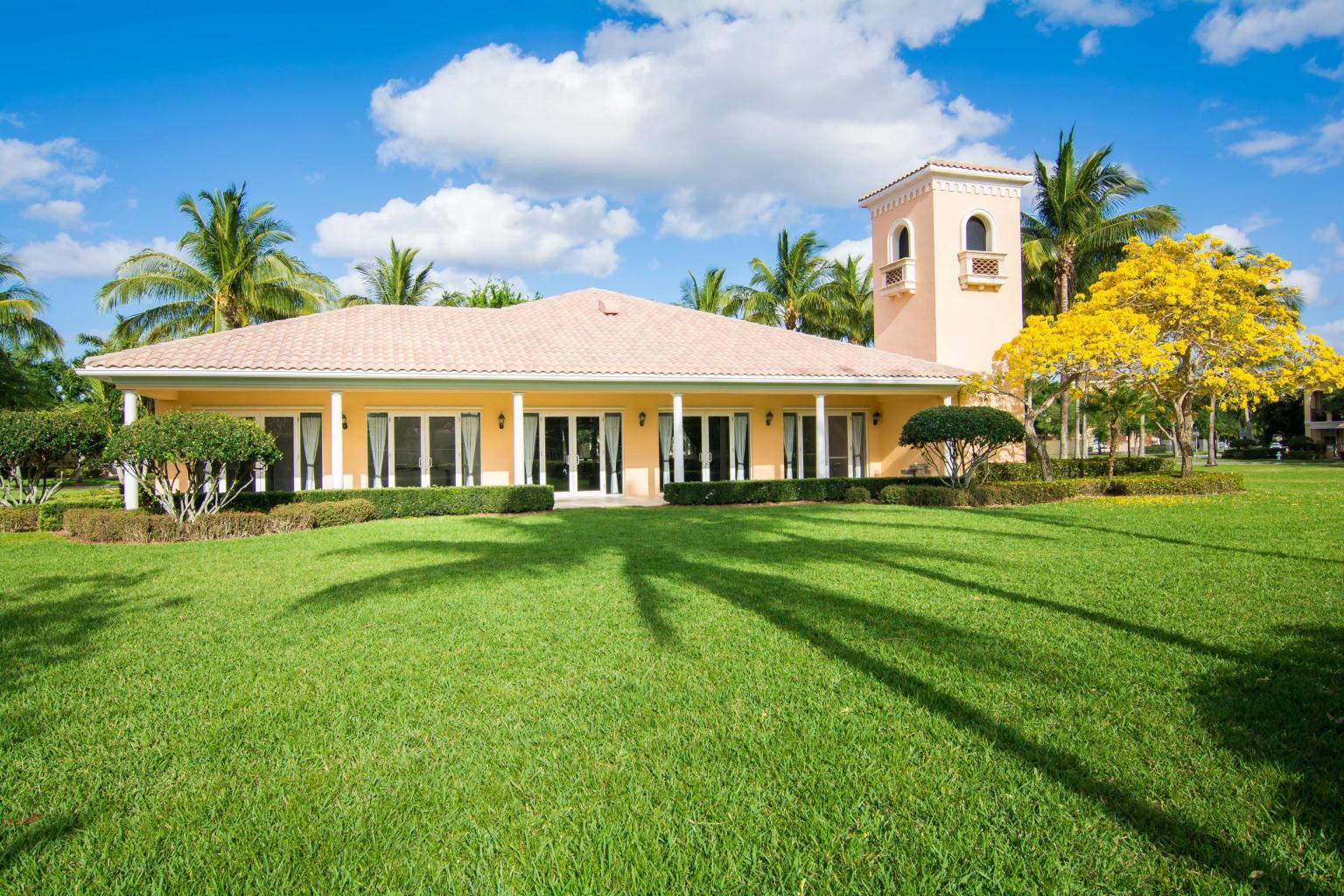 3192 West Community Drive Jupiter, FL 33458 - Photo 30 of 36 CLUB HOUSE.