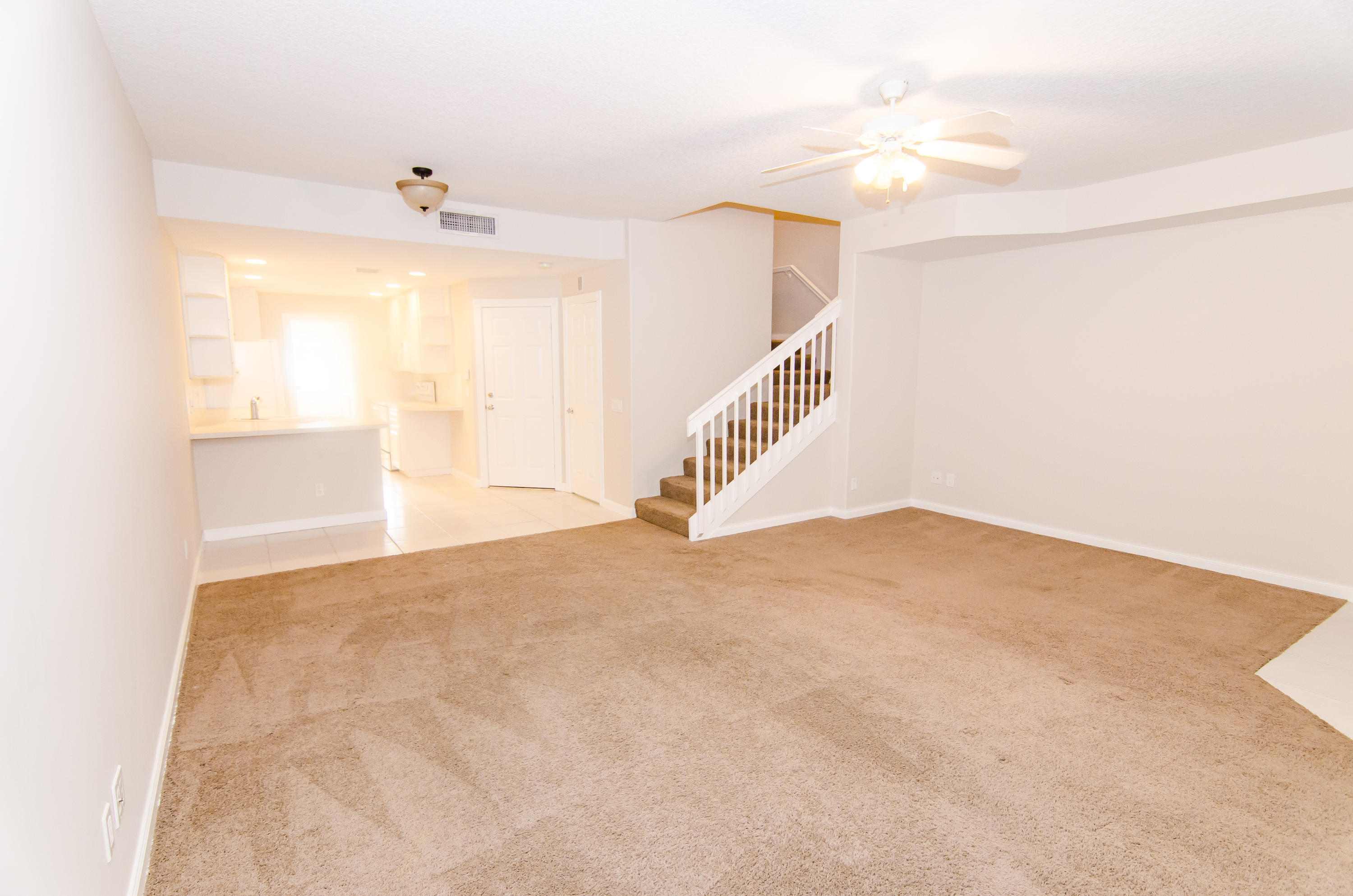 3192 West Community Drive Jupiter, FL 33458 - Photo 4 of 36 Family Room