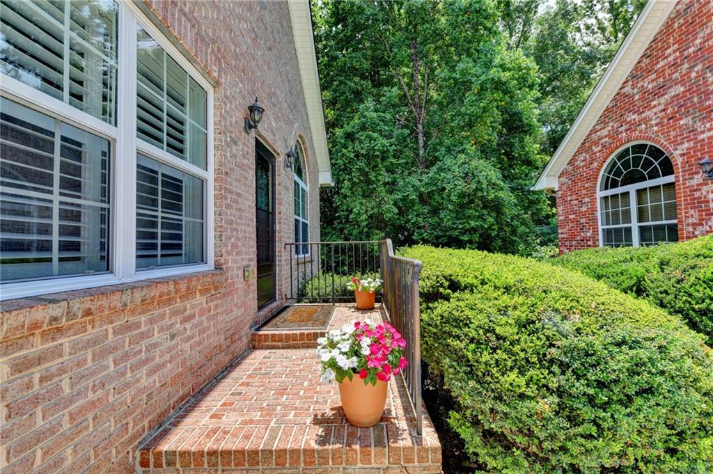 3321 Raes Creek Road Marietta, GA 30008 - Photo 2 of 49