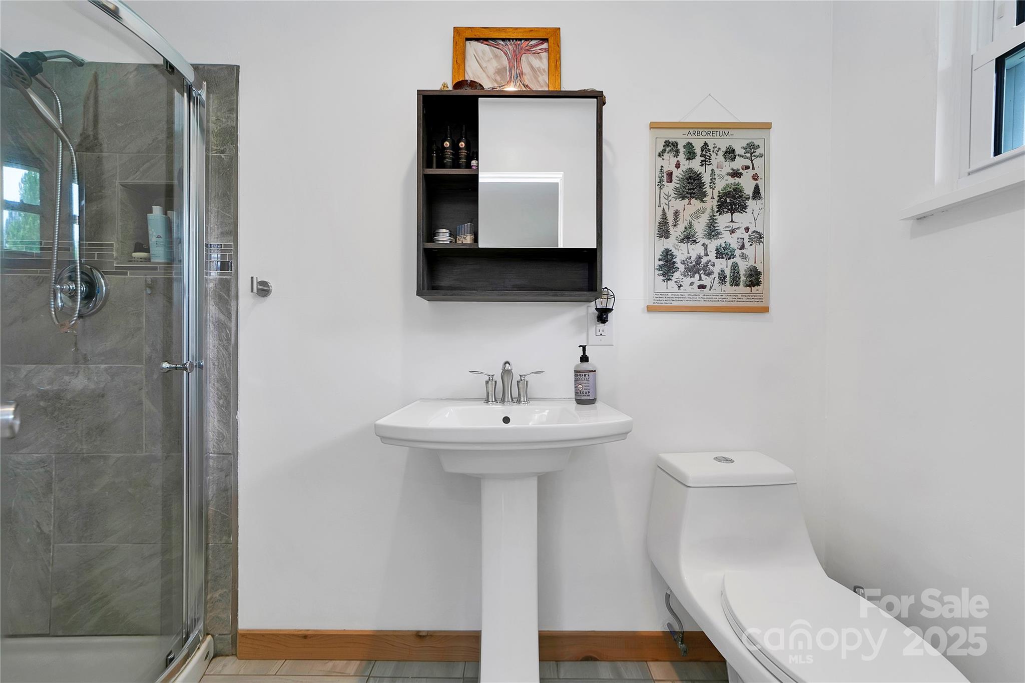128 Allison Road Brevard, NC 28712 - Photo 35 of 39 Gallery Image 35