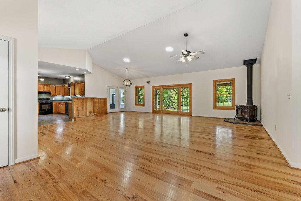 12118 Robins Road Westerville, OH 43082 - Photo 5 of 99